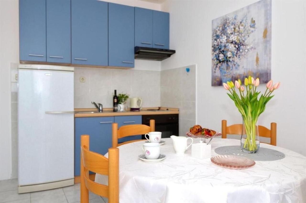 Apartments Sandy Рогозница Екстериор снимка
