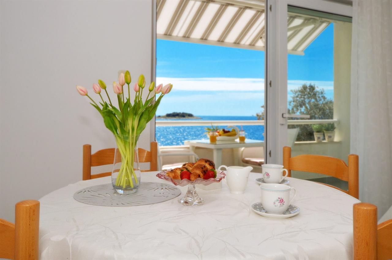 Apartments Sandy Рогозница Екстериор снимка